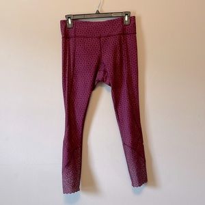 Lululemon size 8 luxtreme crops